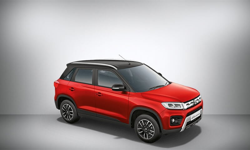 Maruti Suzuki Vitara Brezza sizzling red+midnight black